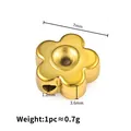 Perla distanziatrice a fiore da 7mm in acciaio dorato per creazione gioielli e collane - Perla Passante Fiore Doppio Foro (Spessore 7mm Foro 3.6mm 1.2mm) / Placcatura in Oro IP