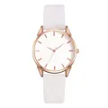 Dettaglio della cassa dell'orologio oro rosa con motivo floreale sul quadrante bianco - Solo orologio / Bianco