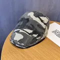 Detail of vintage camouflage ivy cap with black and grey pattern and sturdy canvas texture - M (56-58cm) / Beige Grey
