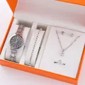 Dettaglio del set orologio e gioielli in argento con strass in confezione regalo arancione - Set di gioielli / Set di Gioielli (Senza Scatola) / Nero argento