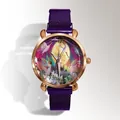 Dettaglio della cassa oro rosa e cinturino milanese viola con quadrante fiabesco - Viola
