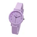 Détail d'une montre à quartz lavande avec cadran texturé en spirale et bracelet silicone - Bracelet en Silicone Violet