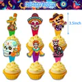 Toppers para cupcakes del Día de los Muertos con calaveras de azúcar y guitarras - Pequeña etiqueta insertable