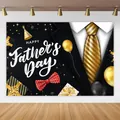 Sfondo per la festa del papà con design smoking, palloncini dorati e grafica di regali - Stile Smoking Nero e Oro (Stile 3)