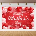 Sfondo rosso per la festa della mamma con testo Happy Mother's Day e palloncini a cuore - Palloncino Cuore Rosso Stile Tre