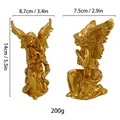 Statuette di angeli dorati in preghiera con dettagli ali fini, altezza 14cm per la casa - Angelo Dorato (MCD-018)