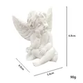 Statuina angelo bianco in resina seduto con ali, 6,8 cm decorazione casa europea - modello A / Bianco