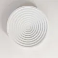 Minimalistische witte ronde hars sieradenschaal met rimpeltextuur voor fotografie - Rond