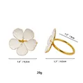 Portatovaglioli a fiore bianco con bordi dorati, dimensioni 4,2x4,5 cm su sfondo bianco - Stile Fiore di Prugno Bianco (SASP)