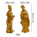 Set di statuette religiose dorate in resina per decorazioni domestiche e pasquali - Re Magio Dorato con Regalo (MCD-021)