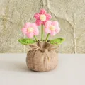 Planta decorativa de flores de ganchillo hechas a mano con envoltorio de arpillera - Flor de Soplo de Bolsa de la Suerte Rosa / Rosa