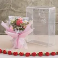 Bouquet di tulipani fatti a mano all'uncinetto rosa e rossi in borsa regalo trasparente - Tulipano Tondo (Rosa Scuro) / Rosa scuro