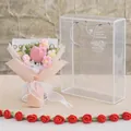 Bouquet di garofani all'uncinetto fatti a mano in borsa regalo per la festa della mamma - Scatola in PET Media / Rosa Chiaro