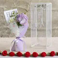 Bouquet d'œillets violets tricoté main dans une boîte cadeau transparente avec anses - Oeillet Violet Clair Dégradé Petit Paquet