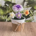 Handgehäkelte Rosen und Gänseblümchen im Topf, lila und rosa Häkelblumen im Grautopf - Lila Farbverlauf Rose - Großer Topf