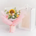 Ramo de girasoles y tulipanes de ganchillo hechos a mano en bolsa de regalo blanca - Girasol Y Naranja (Con Bolsa De Regalo Y Guirnalda)