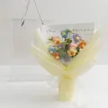 Bouquet de fleurs au crochet fait main avec roses et tournesols colorés sous emballage - Fleur Puff Jaune - Grande Boîte Cadeau