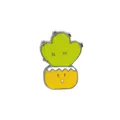 Broche en émail cactus vert avec pot jaune et visage mignon sur fond blanc pur - Style Cactus Pot Humanoïde Jaune (XZ1043)