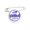 Creatieve Grape Soda dopspeld voor rugzakken en kragen met metalen pin bevestiging - Witte Rand Druivensoda Stijl (WY0118)