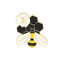 Süße Emaille-Bienenbrosche mit 'Bee kind' Text und kleiner weißer Blume auf Wabe - Bee Kind Blume Stil(WY0756)