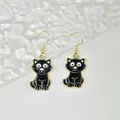 Cartoon zwarte kat oorbellen van vergulde legering en emaille voor Halloween feest - Zwarte Kat (EAR5127)