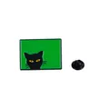 Emaille zwarte kat speld met groene achtergrond en metalen vlindersluiting - Zwarte Kat Volledig Gezicht Silhouet Stijl (CZ0204-4)