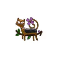 Emaillierte Katzenbrosche mit schwarzem Kätzchen und lila Blüte am Zweig - Braunschwarzer Stil (DW0723-1)
