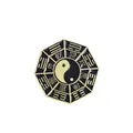 Traditionelle Tai-Chi-Bagua-Brosche aus Goldlegierung mit schwarz-gelber Emaillierung - Bagua Taichi Stil / Schwarz Gold und Weiß