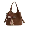 Sac seau marron avec grain de litchi, fermoir rotatif argenté et breloque ours en peluche - Sans Pendentif / Marron