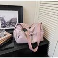 Borsa da viaggio in nylon rosa ad alta capacità con coulisse e tracolla regolabile - Rosa