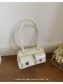 Sac sous le bras rétro blanc crème pour femmes avec deux poches et boucles argent - Sans pendentif / Blanc