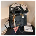 Mini bolso bandolera de lona con asa trenzada y adornos de cuentas de madera chic - Negro