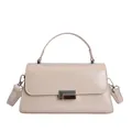 Minimalistische beige lederen handtas met zilveren metalen slot en afneembare riem - Vanille