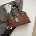 Bolso de hombro vintage de ante marrón con hebilla de metal dorado para oficina - Café Sin Colgante