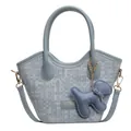 Sac seau bleu clair avec motif en damier tissé et charmant petit chien assorti - Bleu avec pendentif