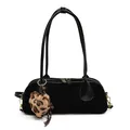 Bolso de hombro negro mate con asas brillantes y colgante de corazón de leopardo - Con Colgante / Negro