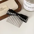 Peine para el cabello con lazo de pata de gallo blanco y negro y púas de metal plateado - Lazo Pata de Gallo Blanco y Negro