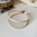 Cerchietto largo in mesh beige crema dal design minimalista per acconciature eleganti - Albicocca