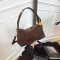 Borsa baguette in patchwork di pelle scamosciata marrone con anelli in metallo oro - Marrone