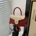 Vintage crossbody bag in burgundy leather and beige woven fabric with golden M buckle - Red