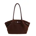 Donkerbruine pluizige tote bag met lederen hengsels en metalen gesp voor de winter - Zonder Hanger / Bruin