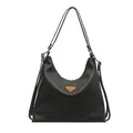 Sac fourre-tout hobo noir avec emblème triangle doré et bretelles réglables - Noir