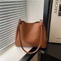 Vintage caramel brown large capacity leather tote bag with unique knotted strap detail - Brown