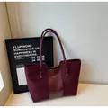 Minimalist deep wine red tote bag in spliced matte suede and smooth leather texture - Burgundy
