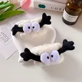 Plush white cartoon big eye wristbands for face washing to prevent water dripping - Off-white (a Pair)