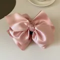 Pinza per capelli con grande fiocco in raso rosa per acconciature eleganti e code - Fermaglio fiocco rosa