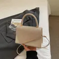 Petit sac carré chic beige et champagne doré à paillettes avec bordure métallique - Kaki
