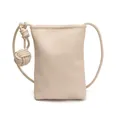Petit sac bandoulière beige pour téléphone avec texture grainée et pompon tissé chic - Blanc