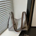 Retro Schultertasche mit großer Kapazität aus grauem Fischgrätgewebe und Lederriemen - Grau