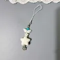 Colgante de estrella de felpa blanca con copo de nieve para llaveros hechos a mano - Perla artificial azul copo de nieve plateado (Estilo 2)